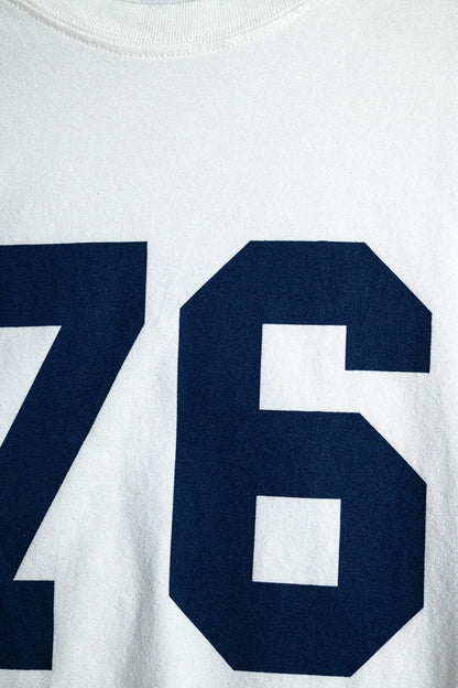 oversized fit white t-shirt with 76 logo