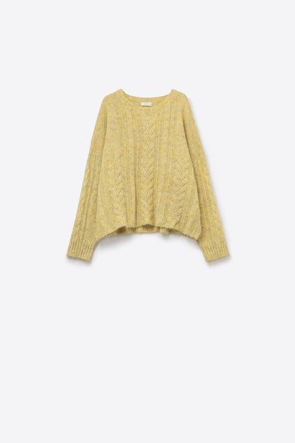 Crew Neck thin cable knit sweater in yellow