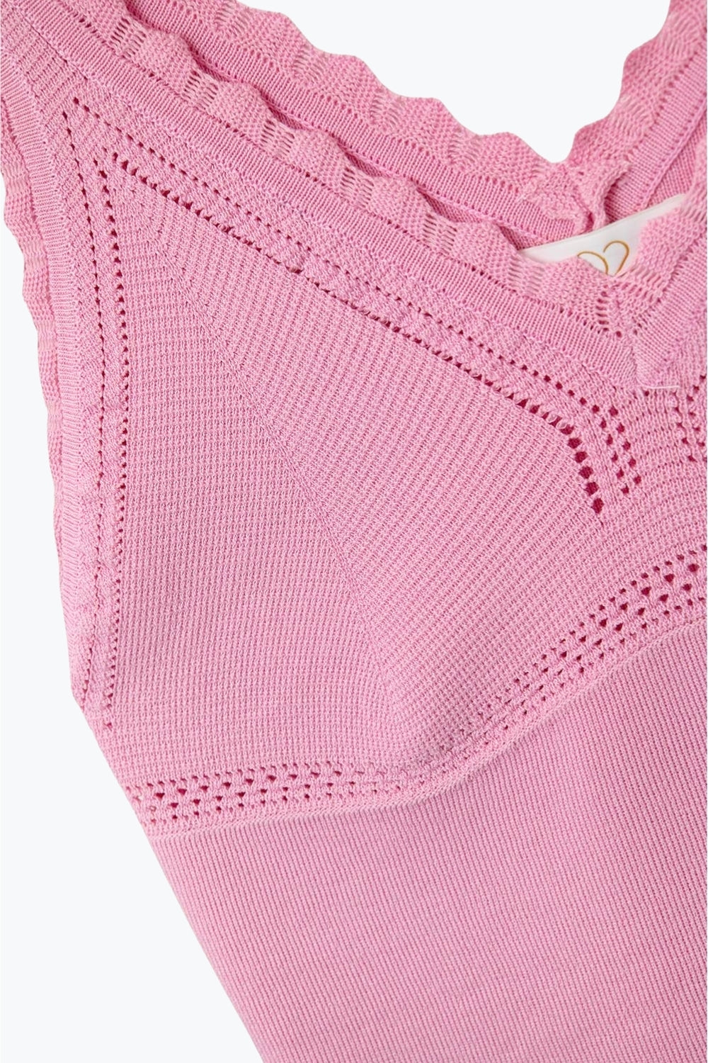 Pink Ribbed Knit Top with Scalloped V-Neck