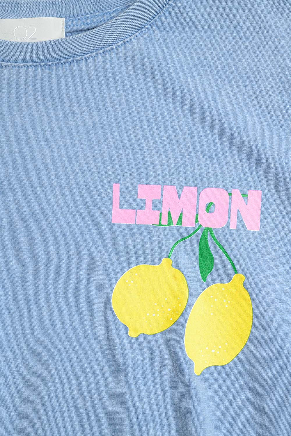 relaxed blue t-shirt with lemon print