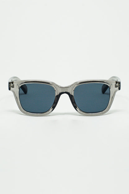 Q2 Retro Round Sunglasses With Smoke Black Lense and Transparent Gray Frame