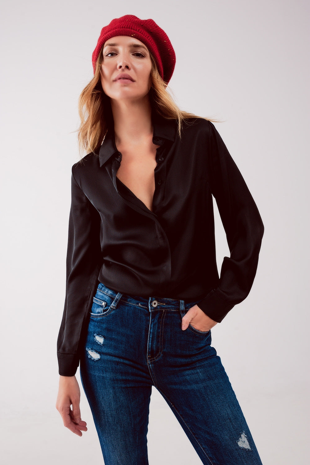 Satin shirt in black