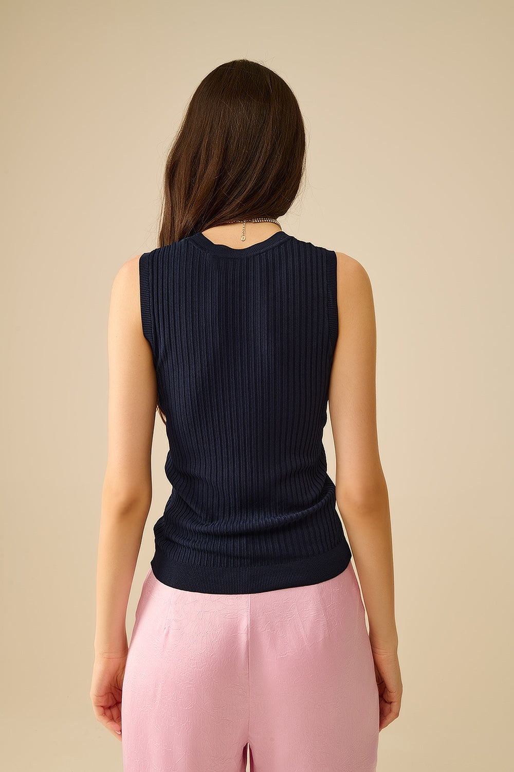 Sleeveless Ribbed knitted Top In navy