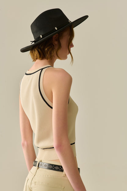 Sleeveless Sweater In Beige Featuring detail Black Lines