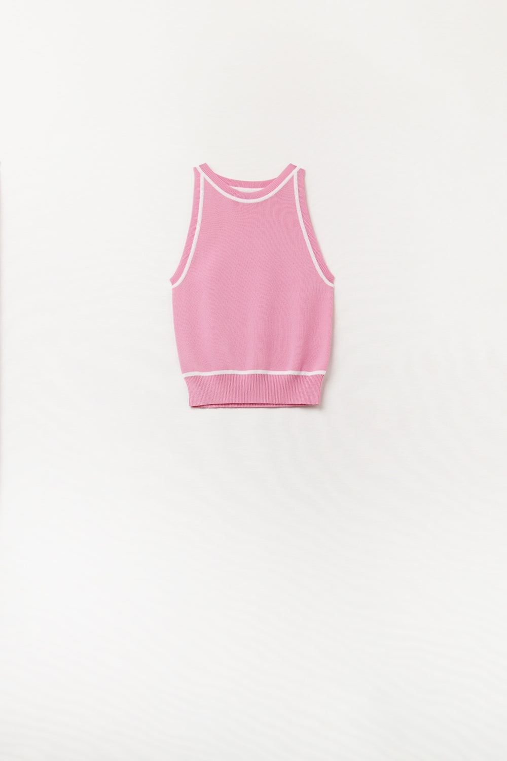 Q2 Sleeveless Sweater In Pink Featuring detail White Lines