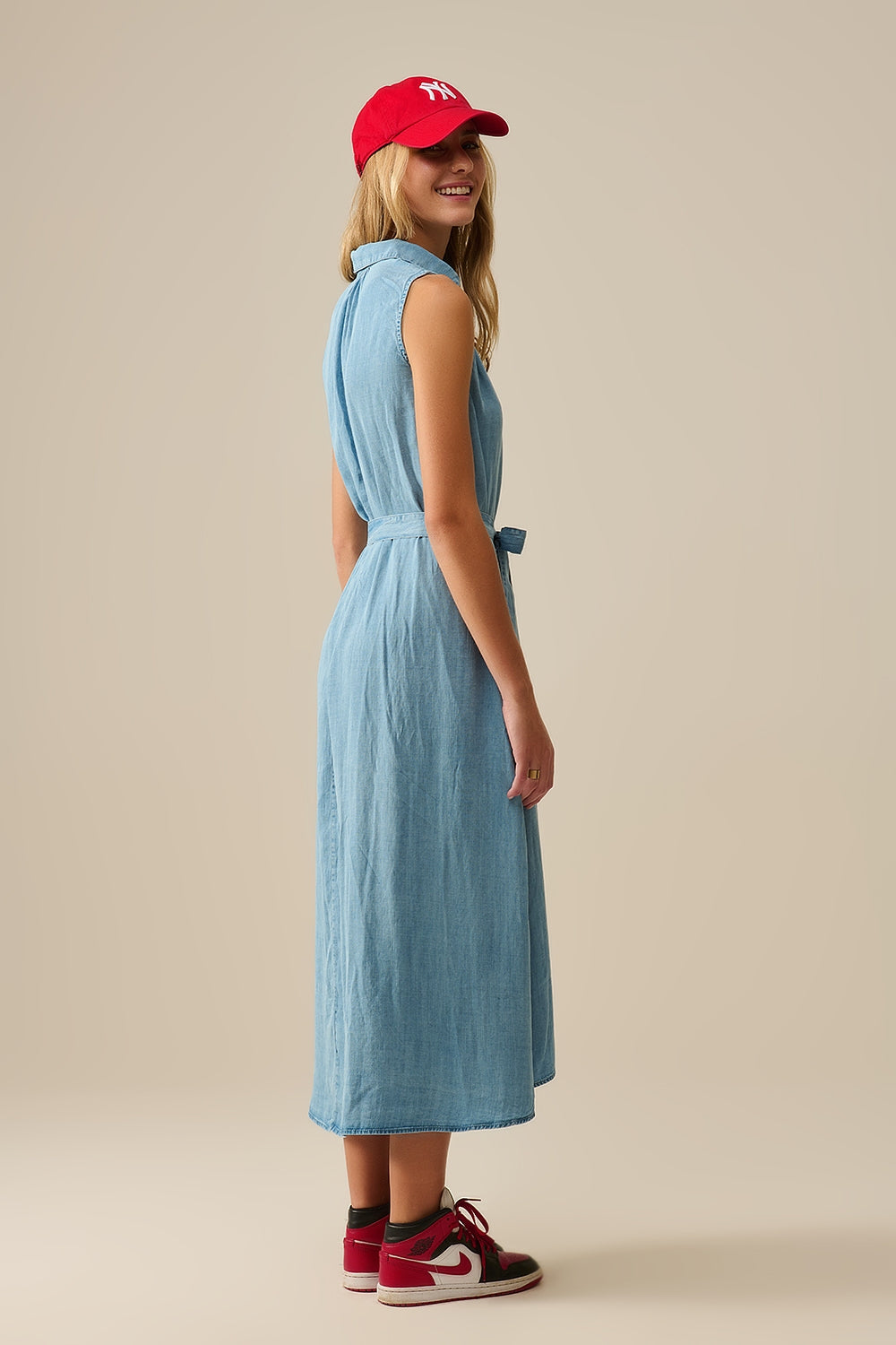 Sleeveless tencel fabric shirt dress in Blue