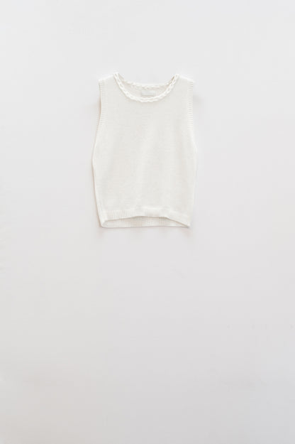 Sleeveless white Sweater With Crew Neckline And Braid Detail At Neckline
