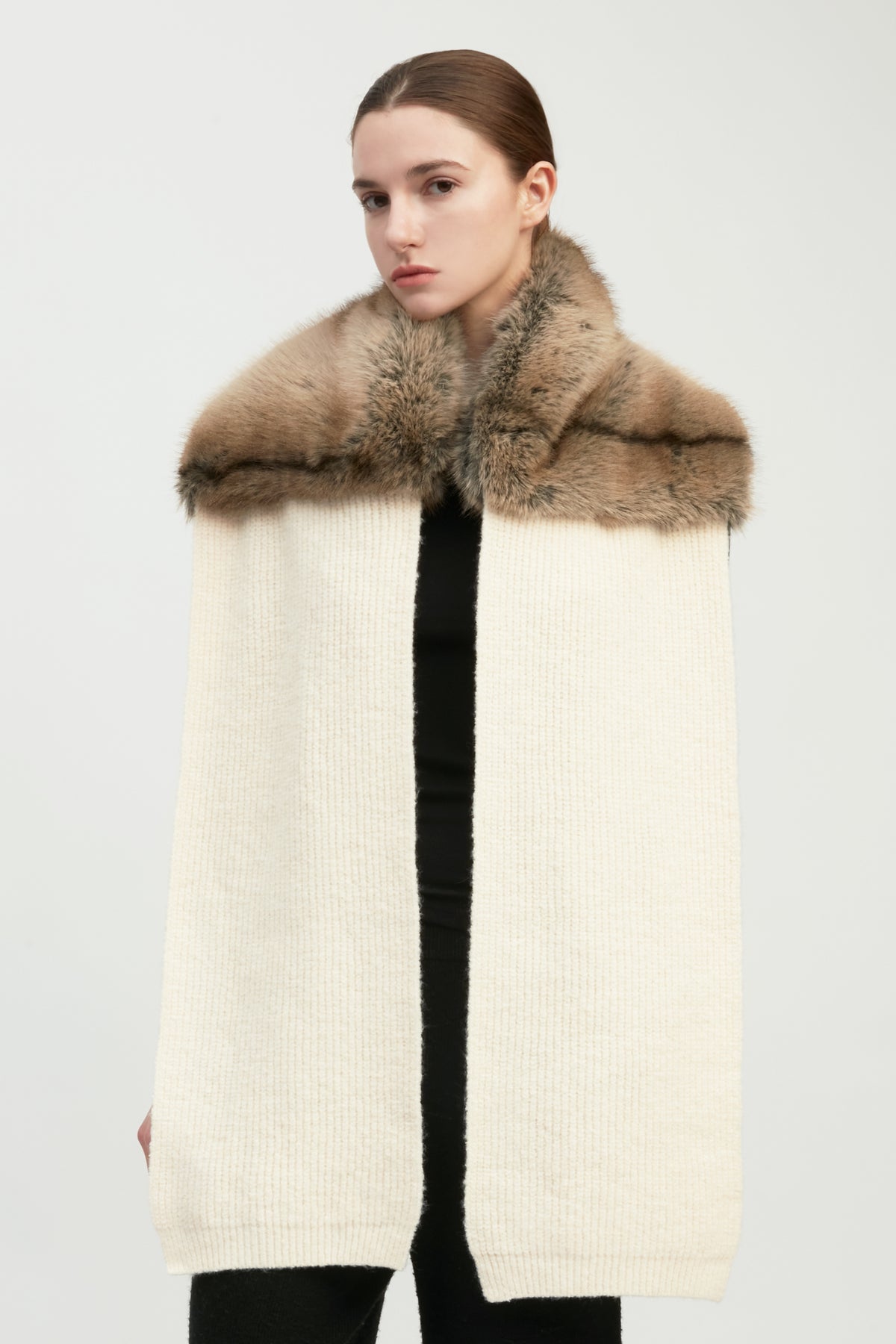 Fur-Neck Ribbed Scarf