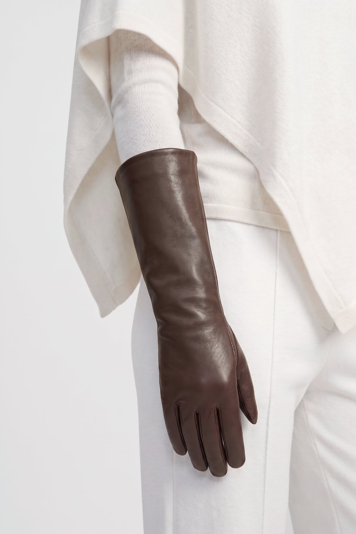 Sleek Opera Gloves