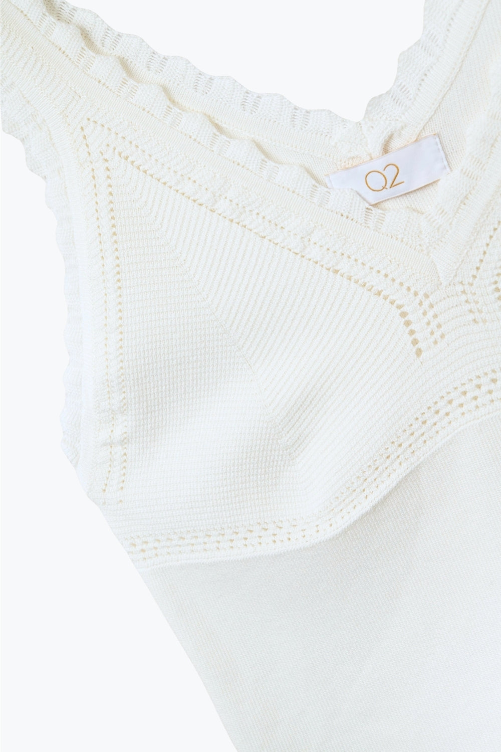White Knit V-Neck Top with Scalloped Edges