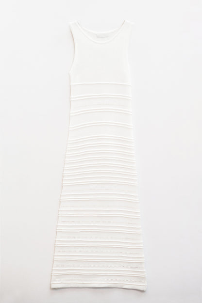 Q2 White Maxi Crochet Sleeveless Knitted Dress