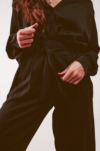 Wide leg belted pants in black