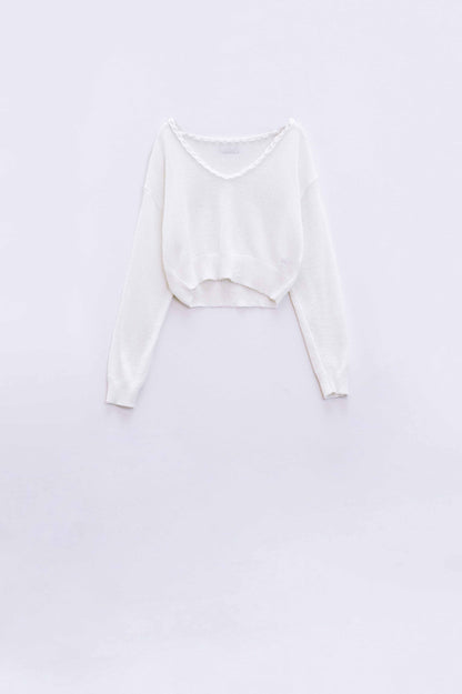 Q2 Wide V-neck cream Sweater With Braided Detail